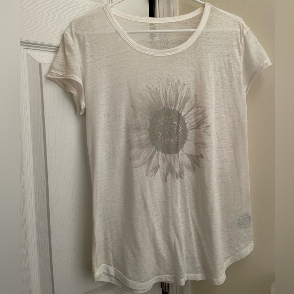 Aerie Real Soft Tee T-Shirt with Sunflower